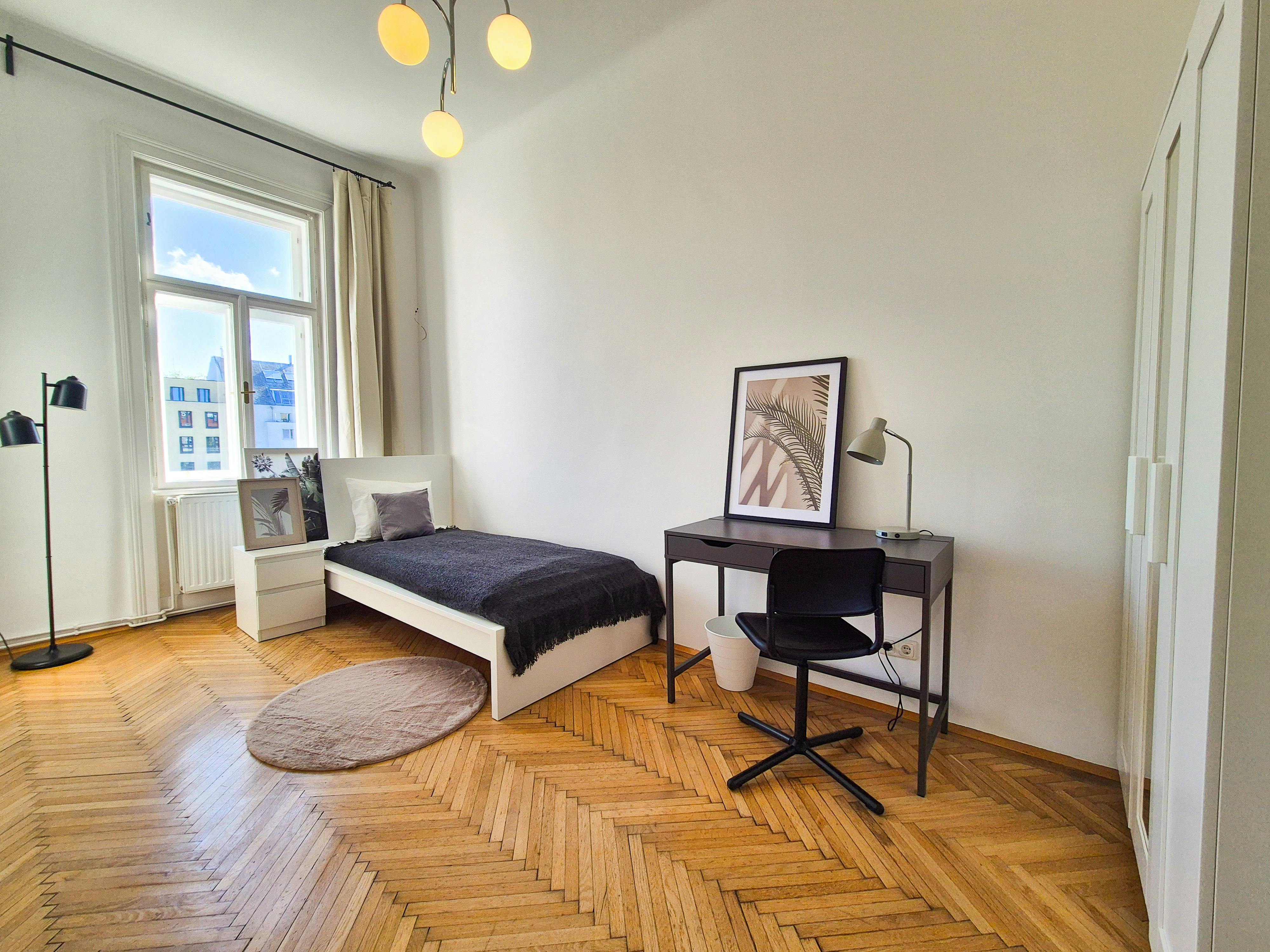 Chambre privée à louer pour 690 €/mois à Vienna, Hadikgasse