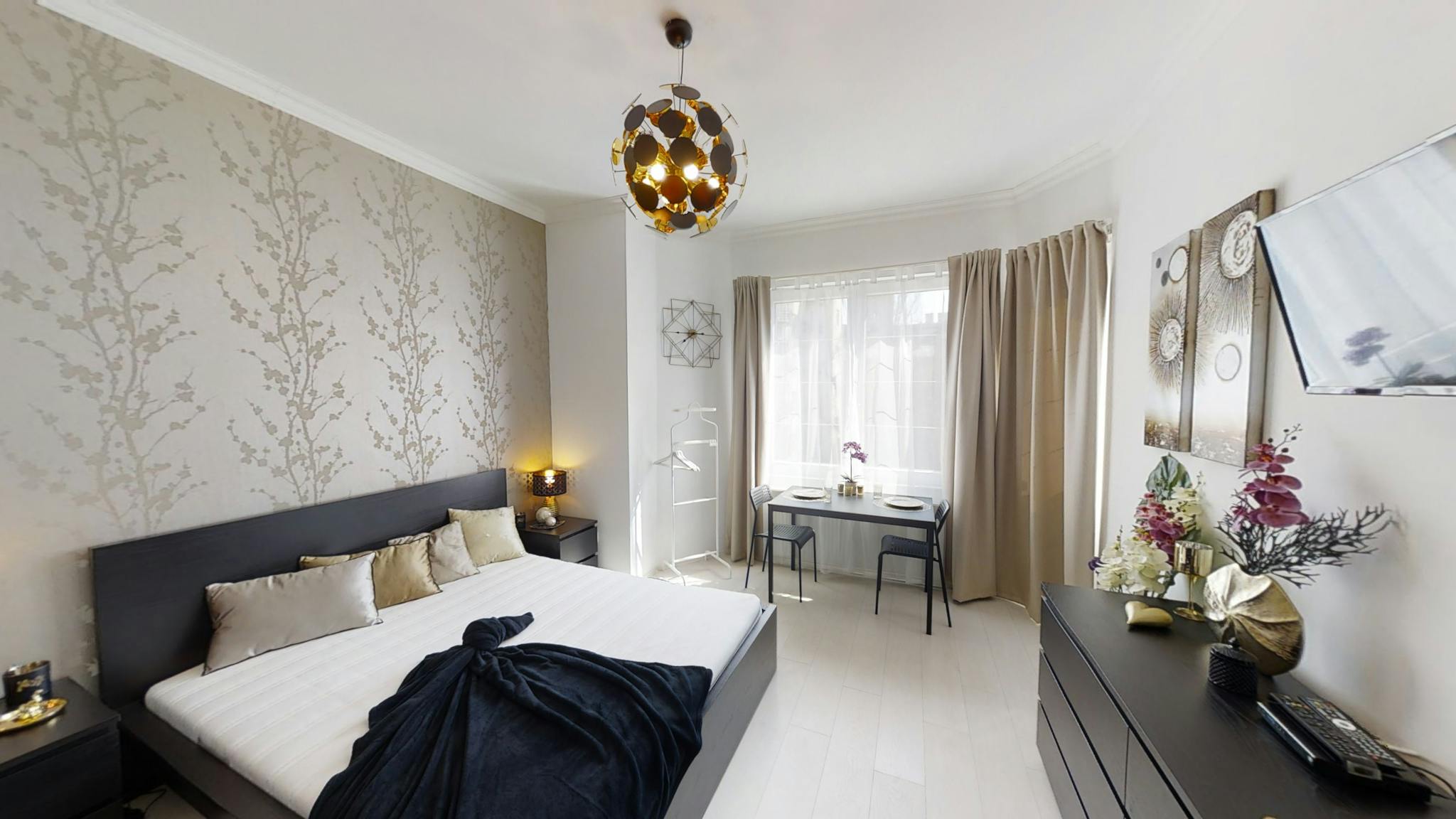 Vám utca, Budapest preview