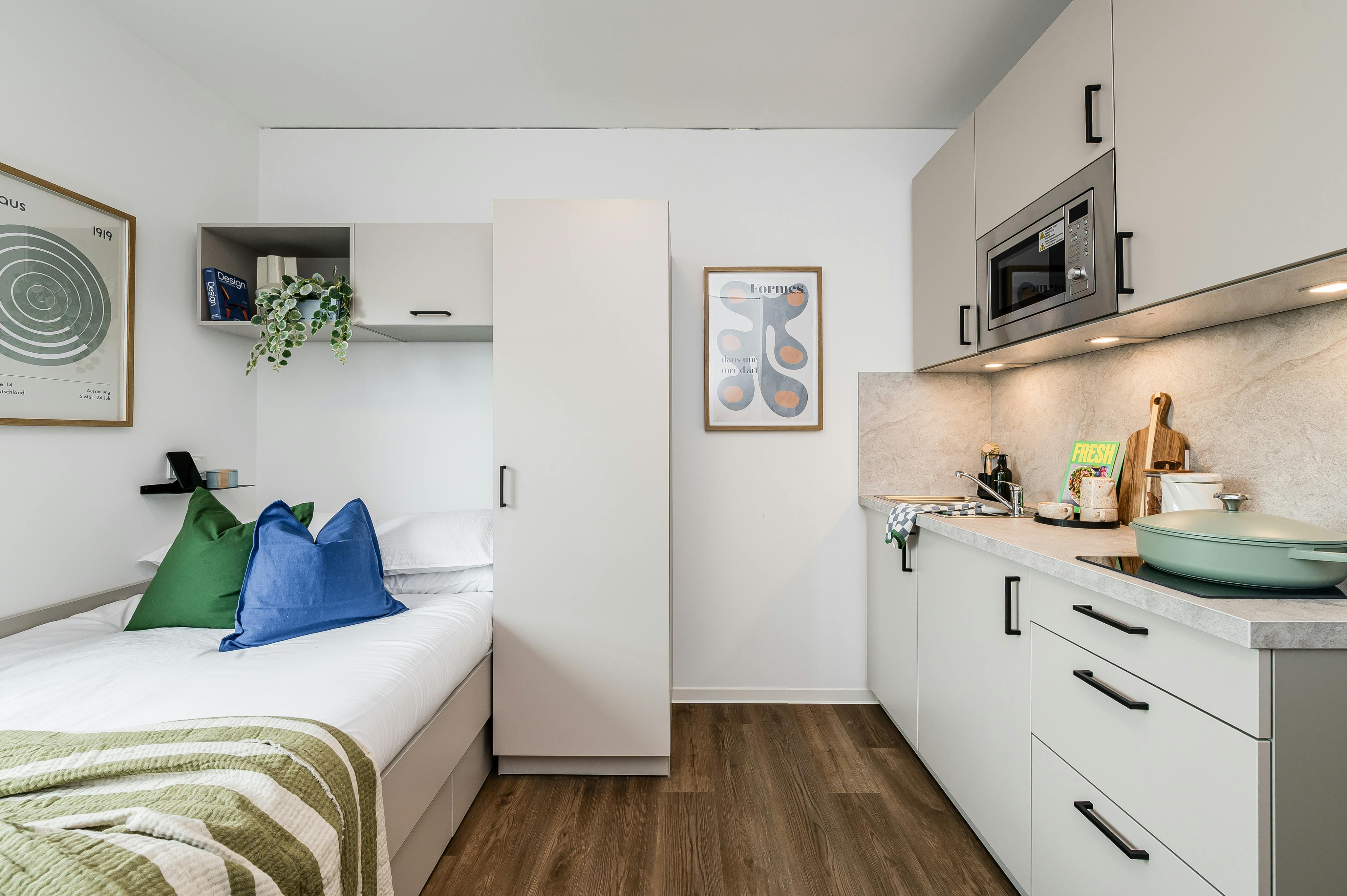 preview gallery tile