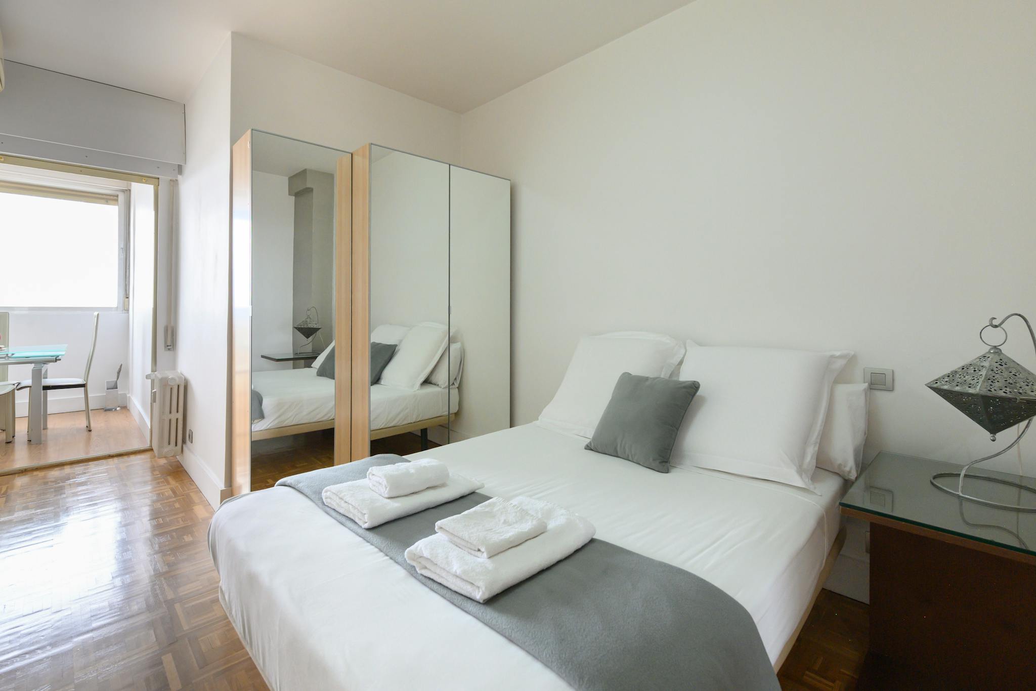 Avenida del General Perón, Madrid preview