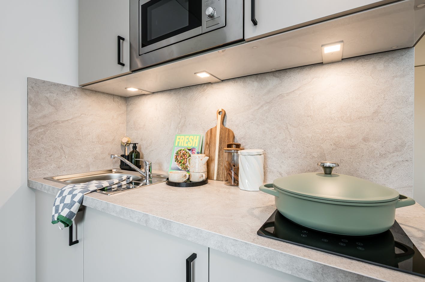 preview gallery tile