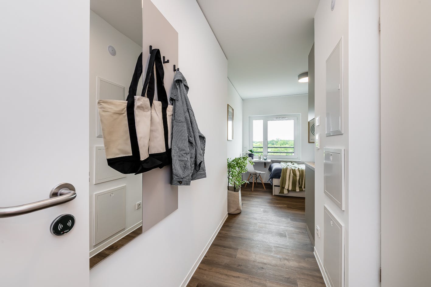 preview gallery tile