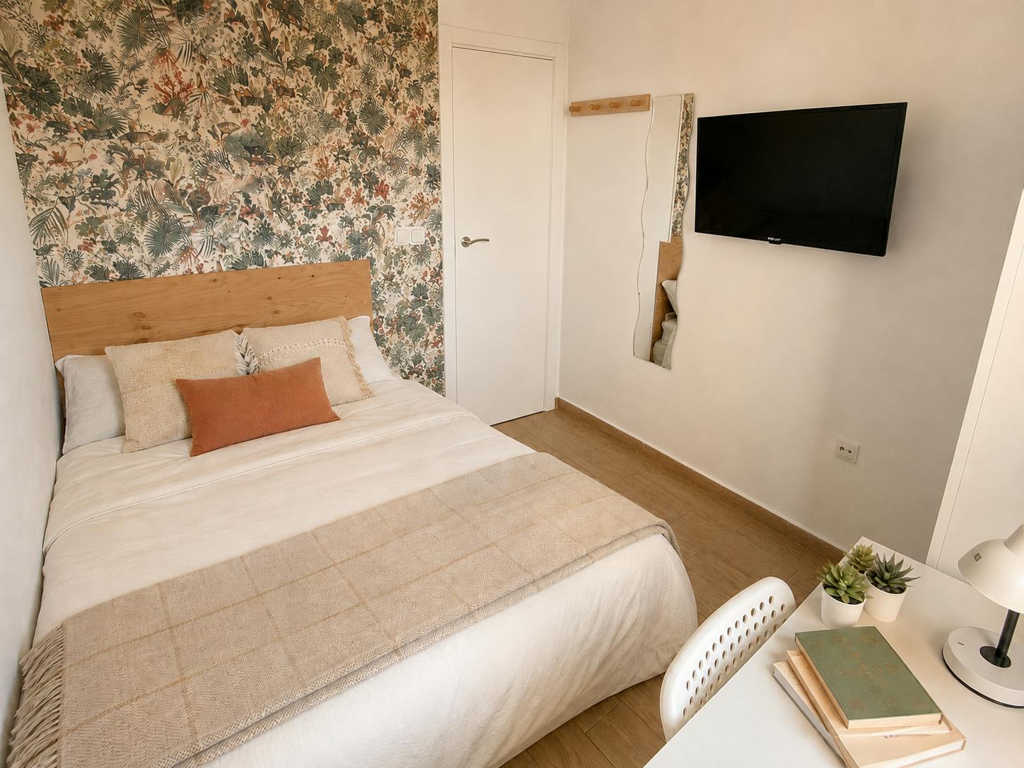 Habitación privada en alquiler por 295 € al mes en Sevilla, Avenida San Lázaro