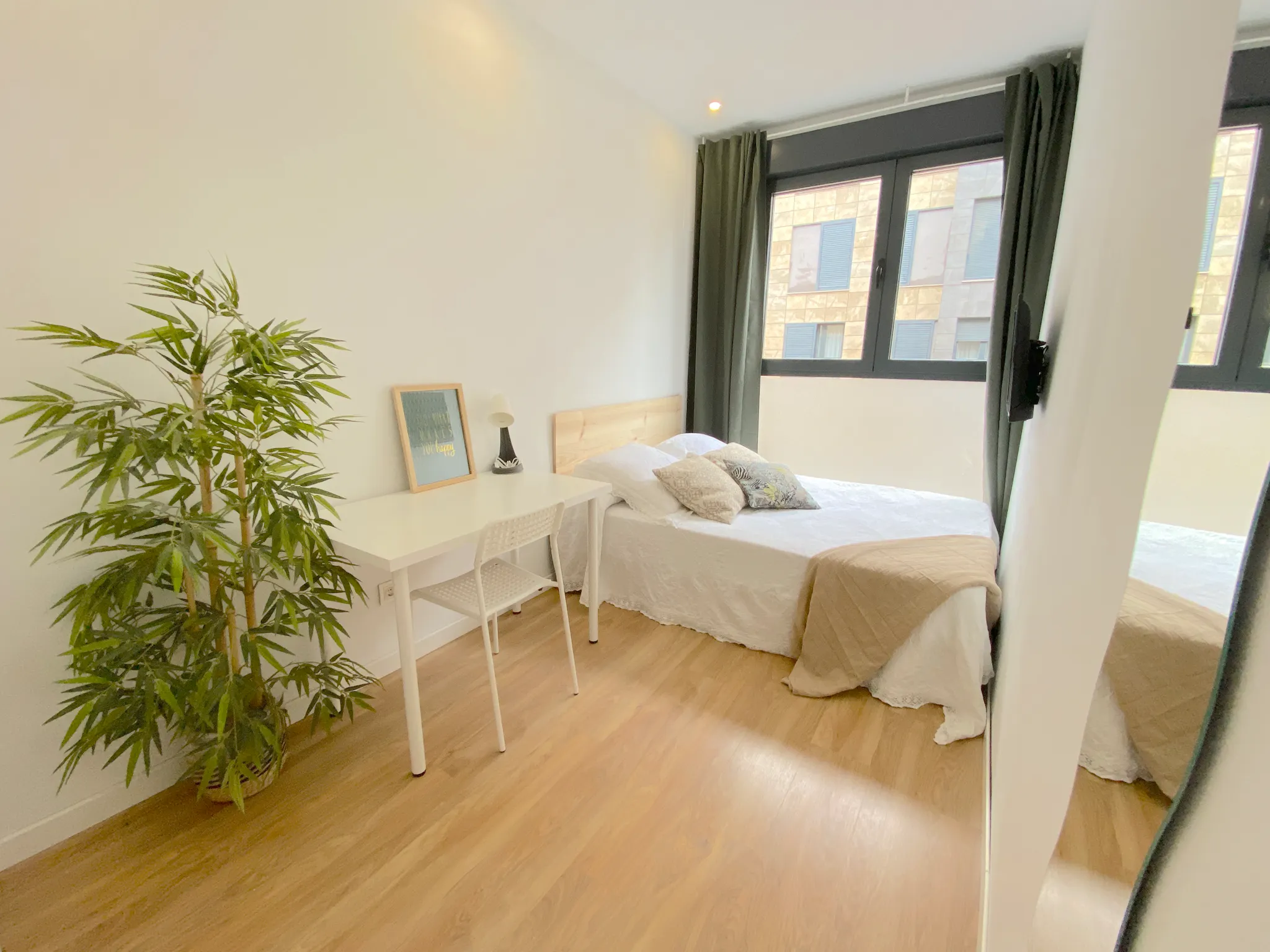 Avenida de Miraflores, Sevilla preview