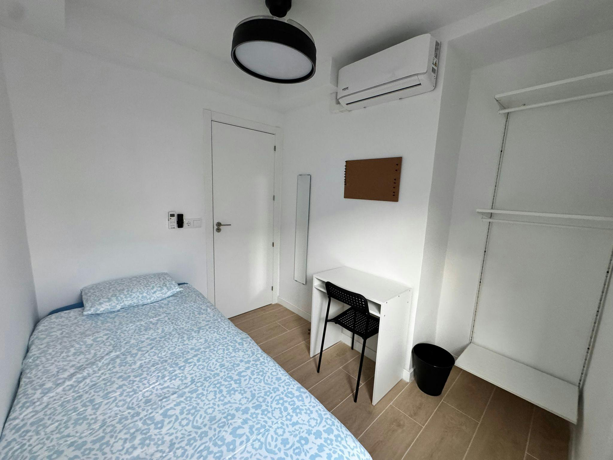 Calle Jaime Segarra, Alicante (Alacant) preview