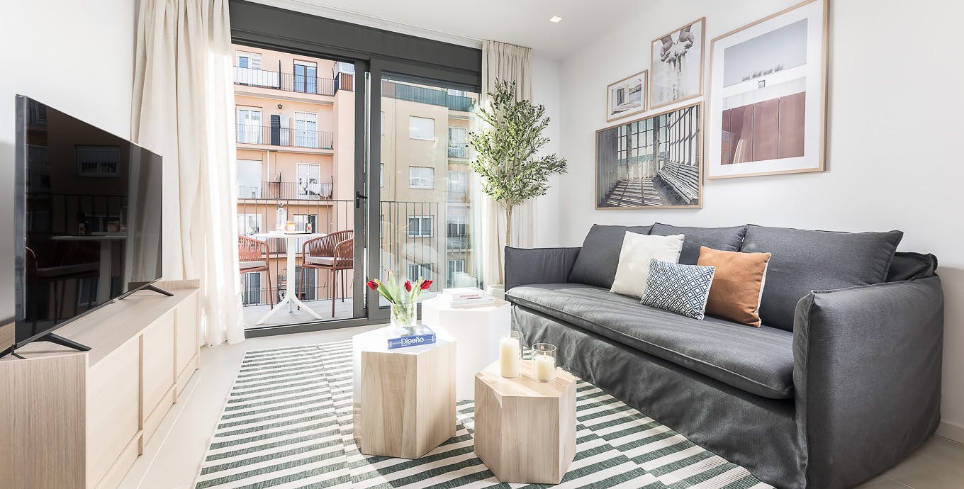 Apartment for rent for €3,534 per month in Barcelona, Carrer de Maignon