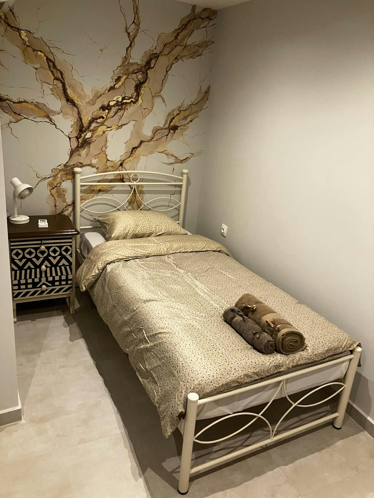 Chambre privée à louer pour 380 €/mois à Thessaloníki, Danaou