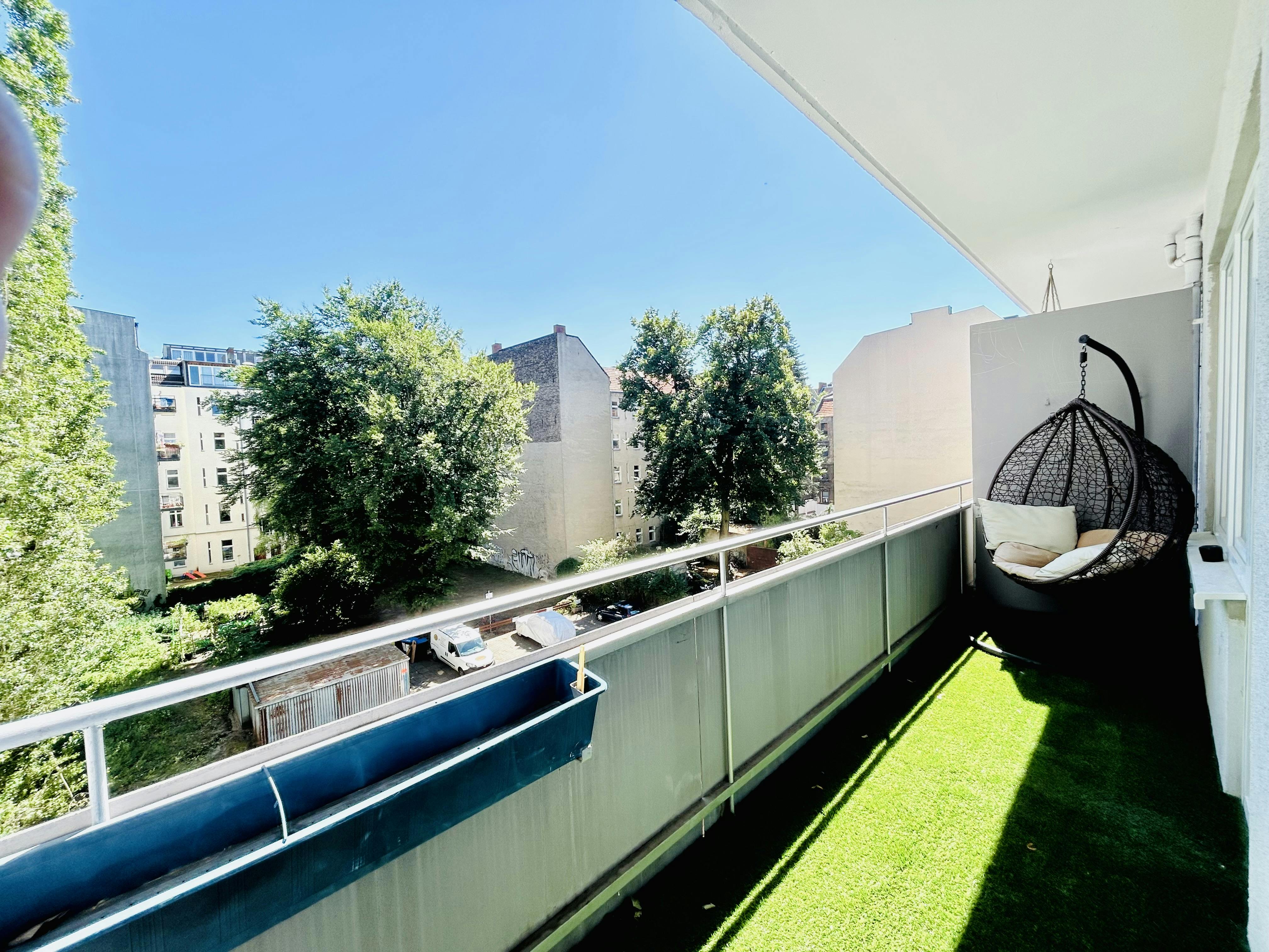 Triftstraße, Berlin preview