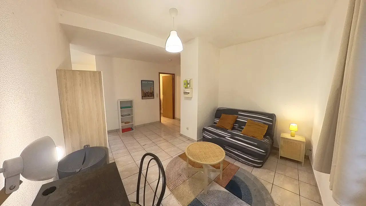 Estudio  en alquiler por 380 € al mes en Saint-Étienne, Rue Pointe Cadet
