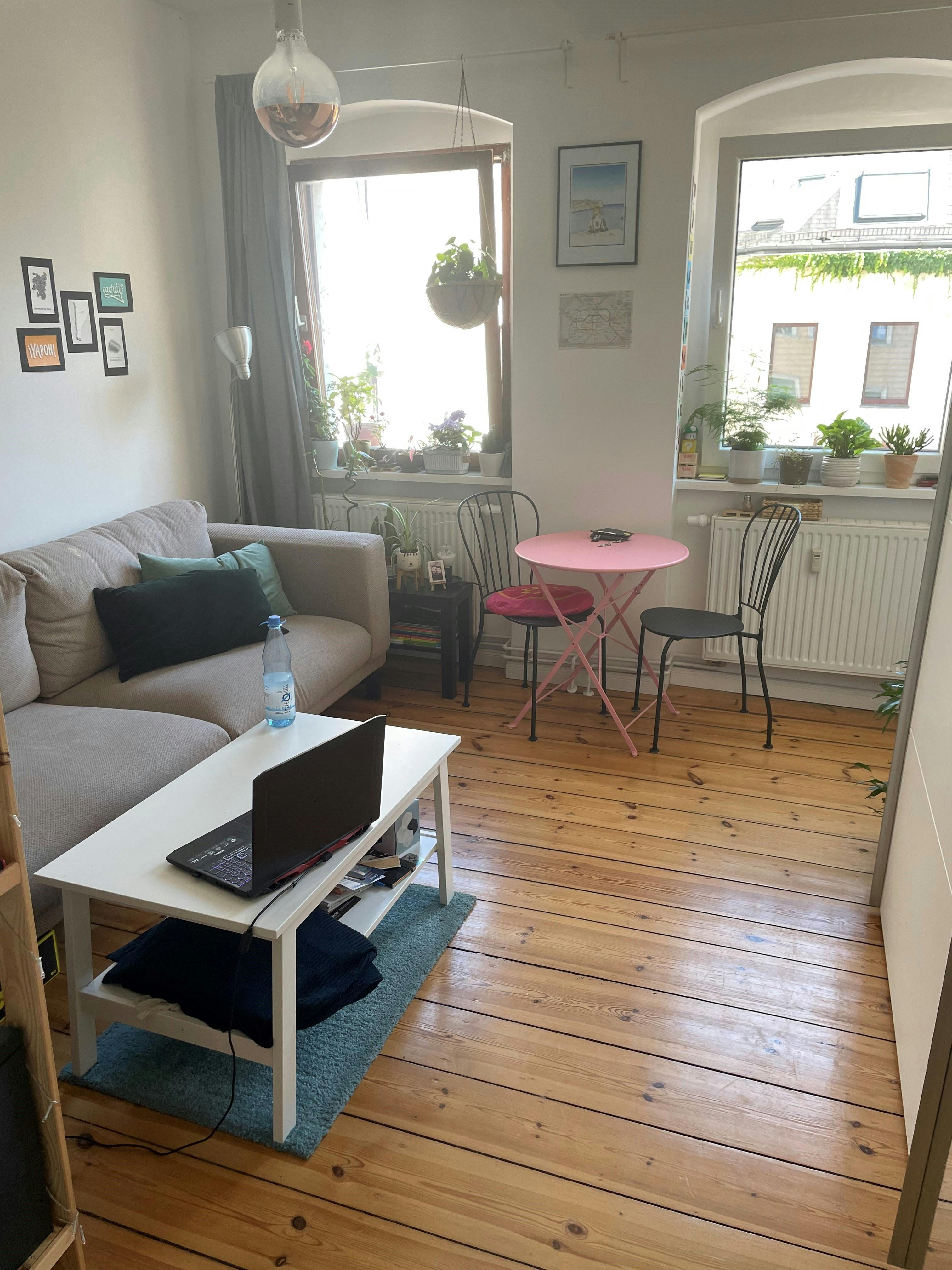 Appartement te huur voor € 1.200 per maand in Berlin, Eisenbahnstraße