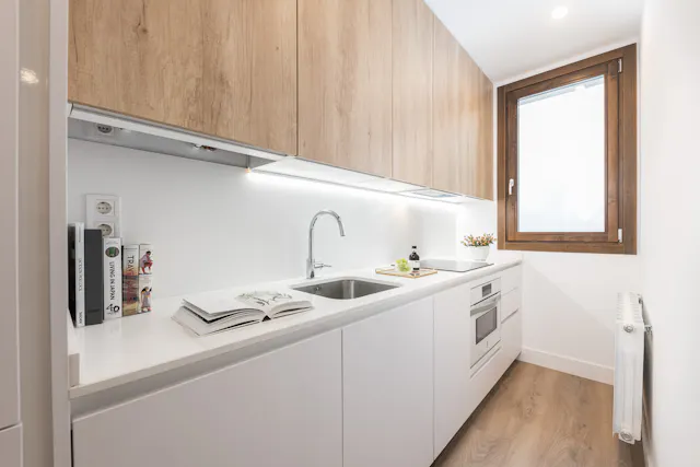1-Bedroom Apartment in Calle de Santa Ana, Madrid (1637215) room image 1