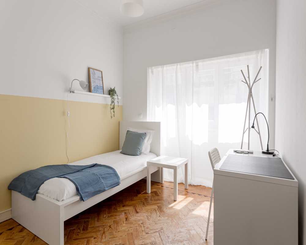 Single room Lisbon, 1 bed, 12m² — photo 1