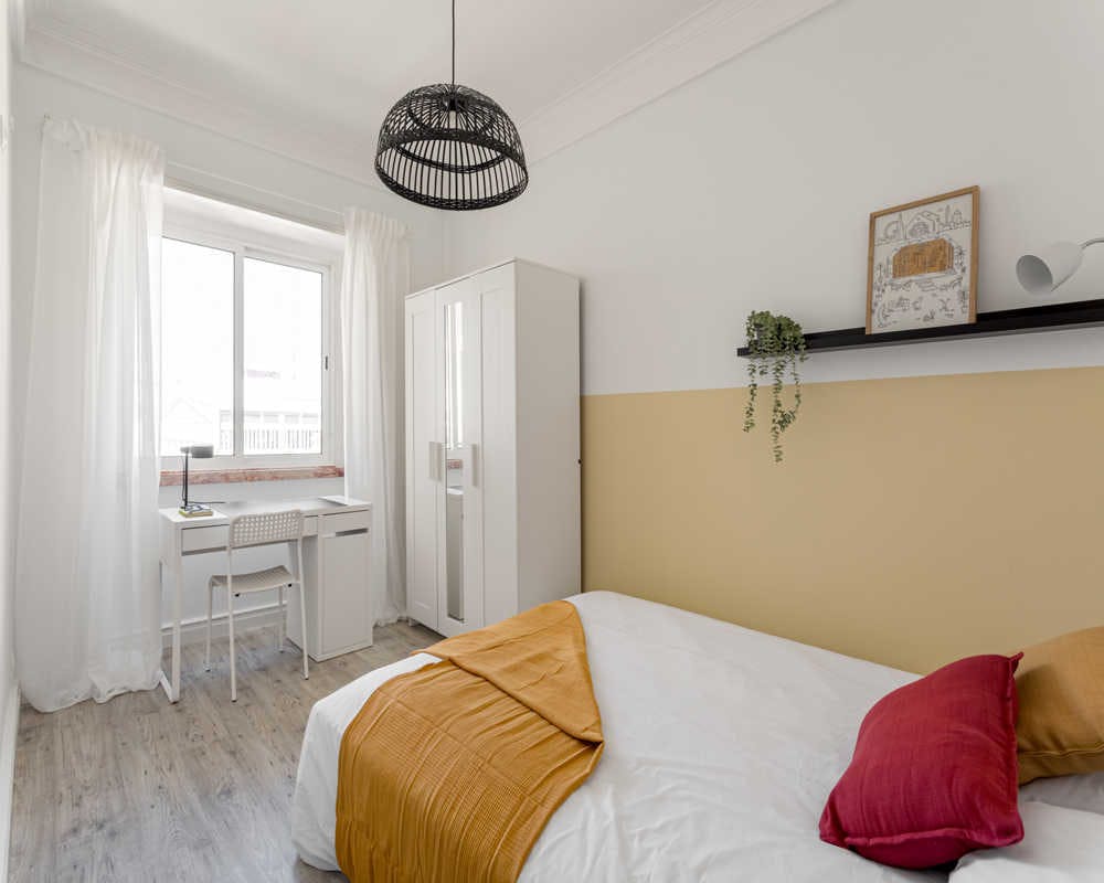 Avenida da Igreja, Lisbon preview