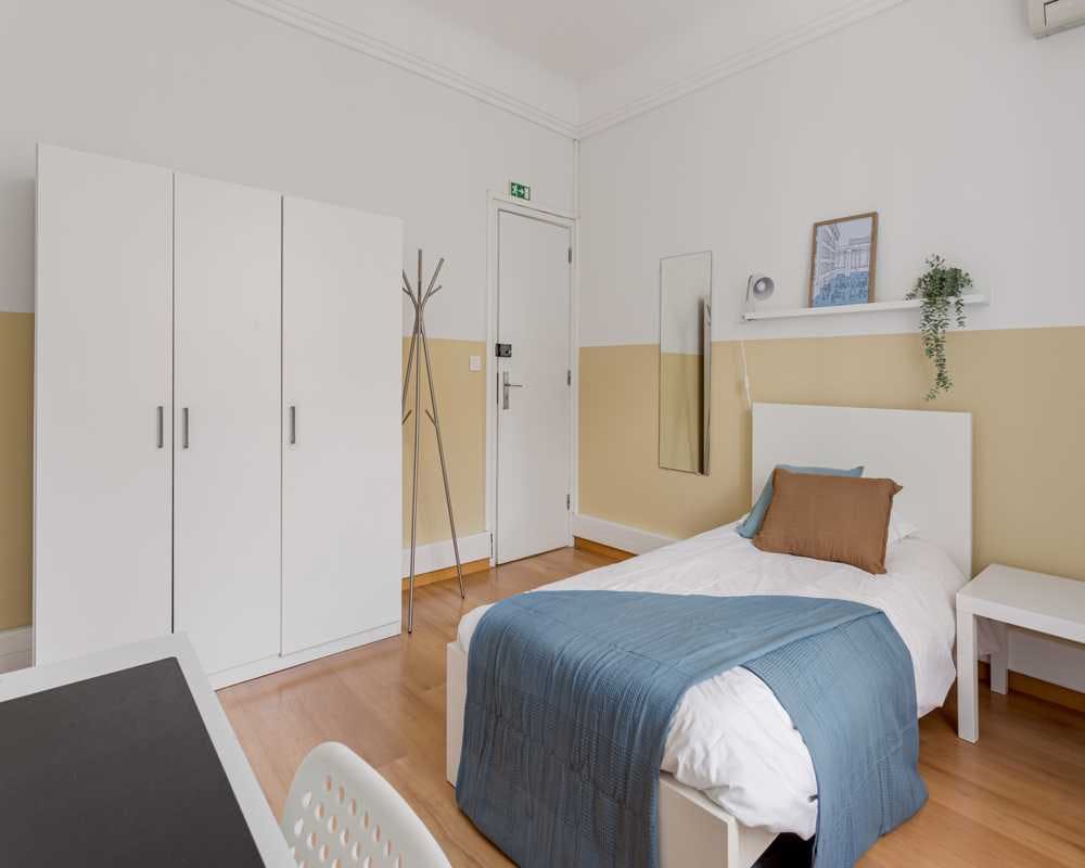 Single room Lisbon, 1 bed, 13m² — photo 5
