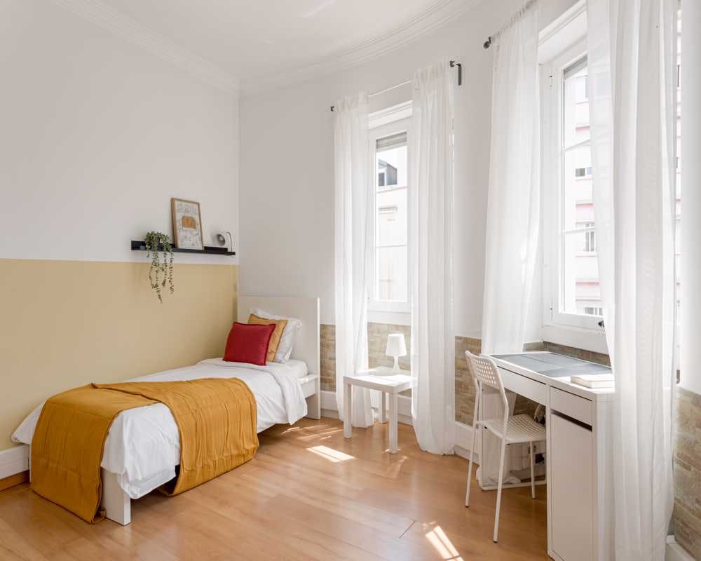 Single room Lisbon, 1 bed, 14m² — photo 1