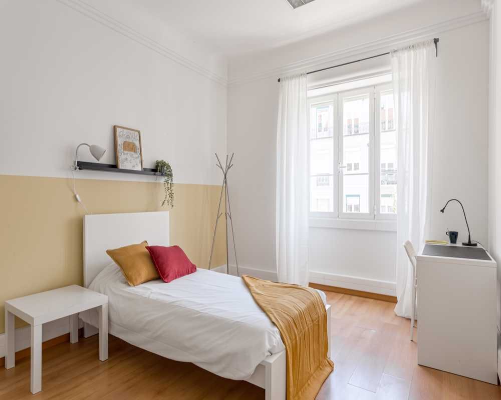 Single room Lisbon, 1 bed, 16m² — photo 2