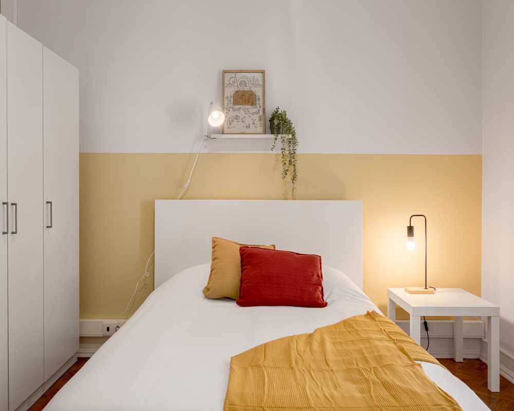 Single room Lisbon, 1 bed, 20m² — photo 1