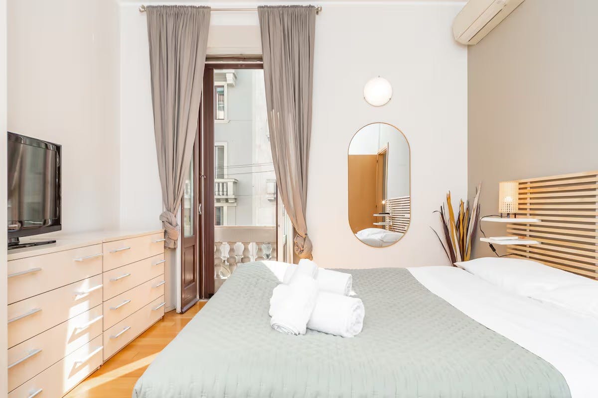 Via Abbondio Sangiorgio, Milan preview