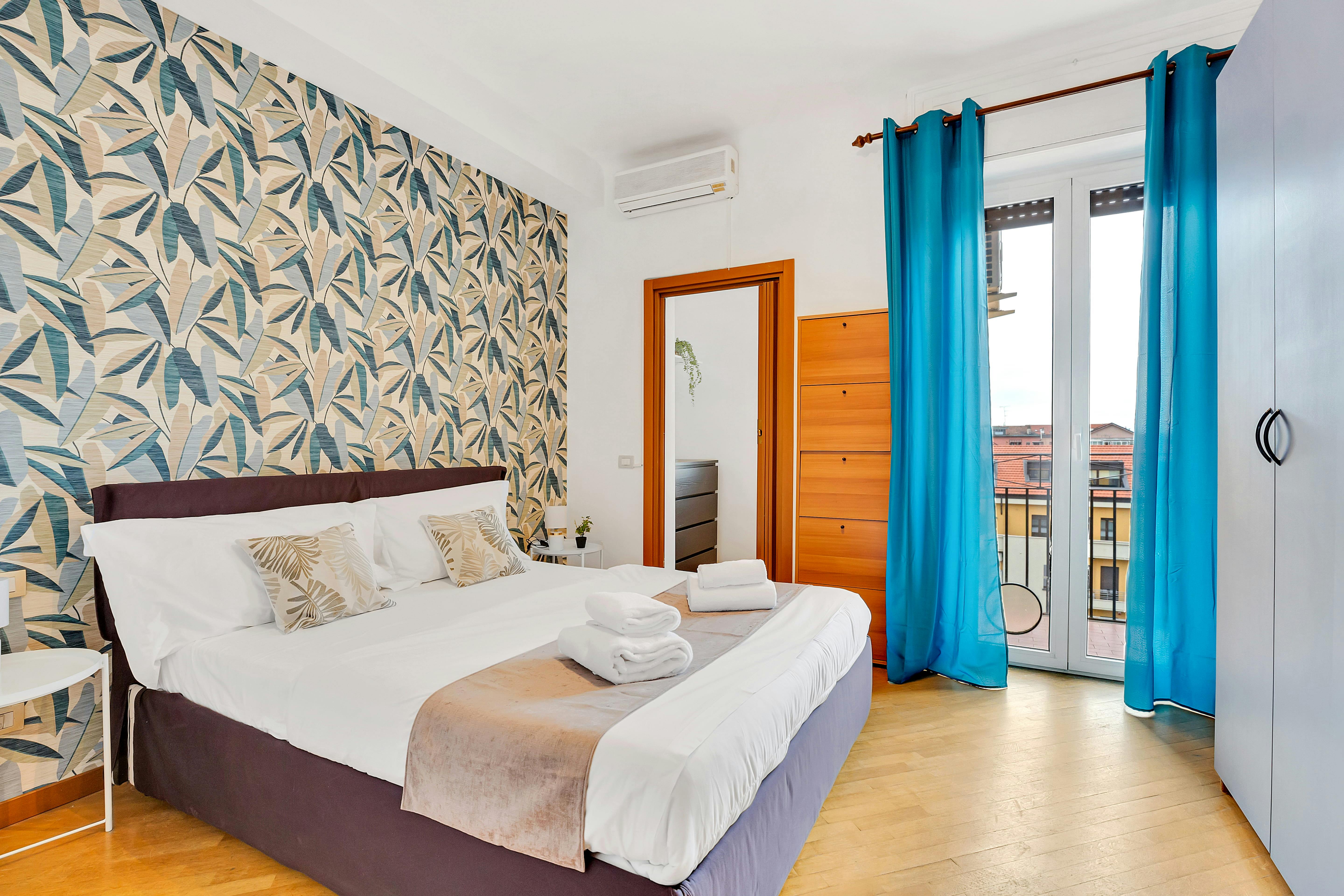 Via Giorgio Washington, Milan preview