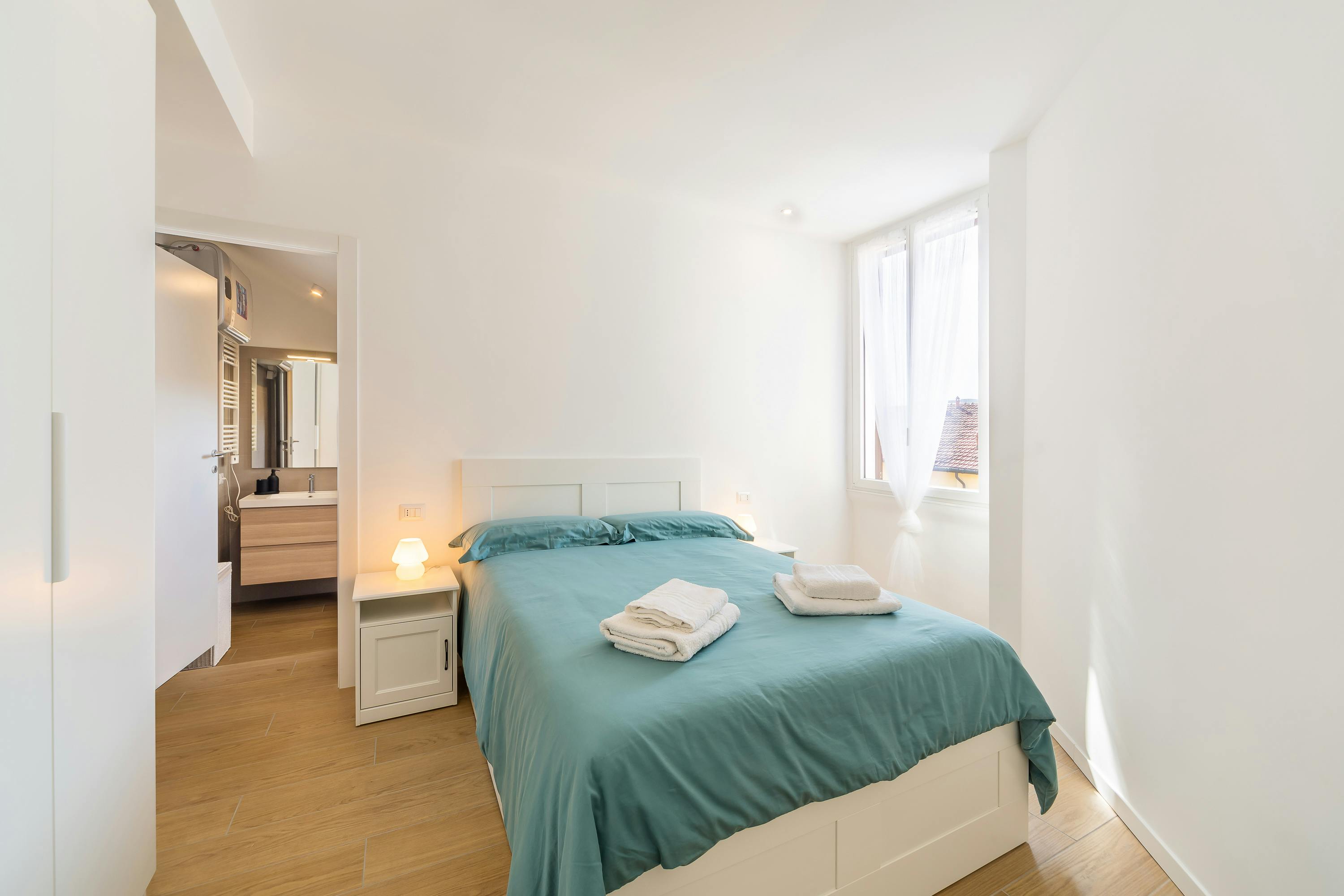 公寓 正在以 €1,828 的月租出租，其位于 Milan, Viale Nazario Sauro