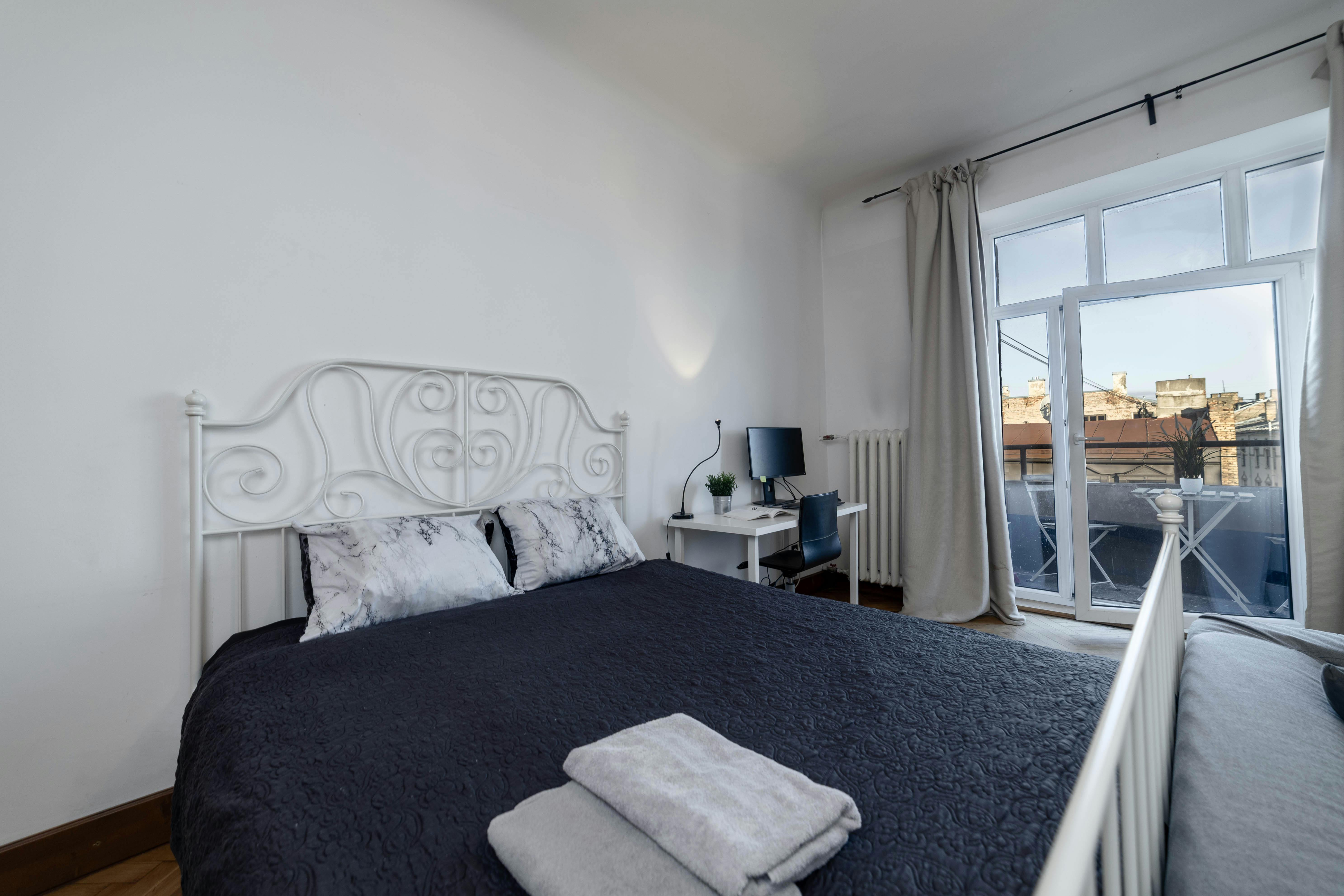 Tērbatas iela, Riga preview