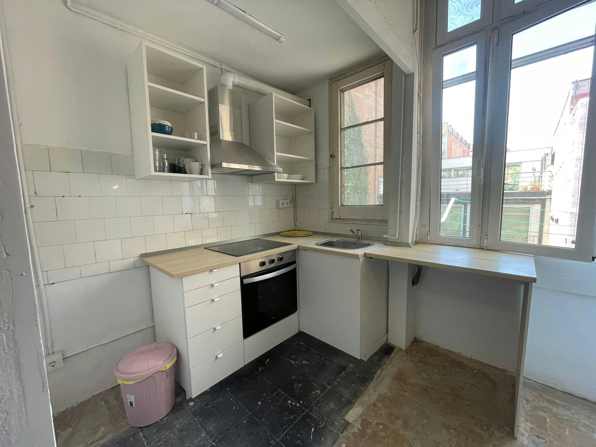 公寓 正在以 €1,500 的月租出租，其位于 Barcelona, Carrer de Verdi