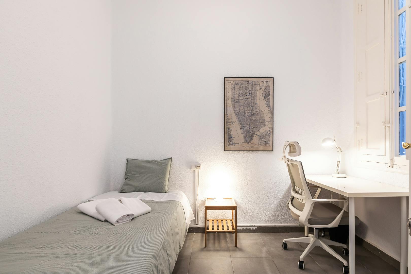 Carrer Martínez Cubells, Valencia Valencia