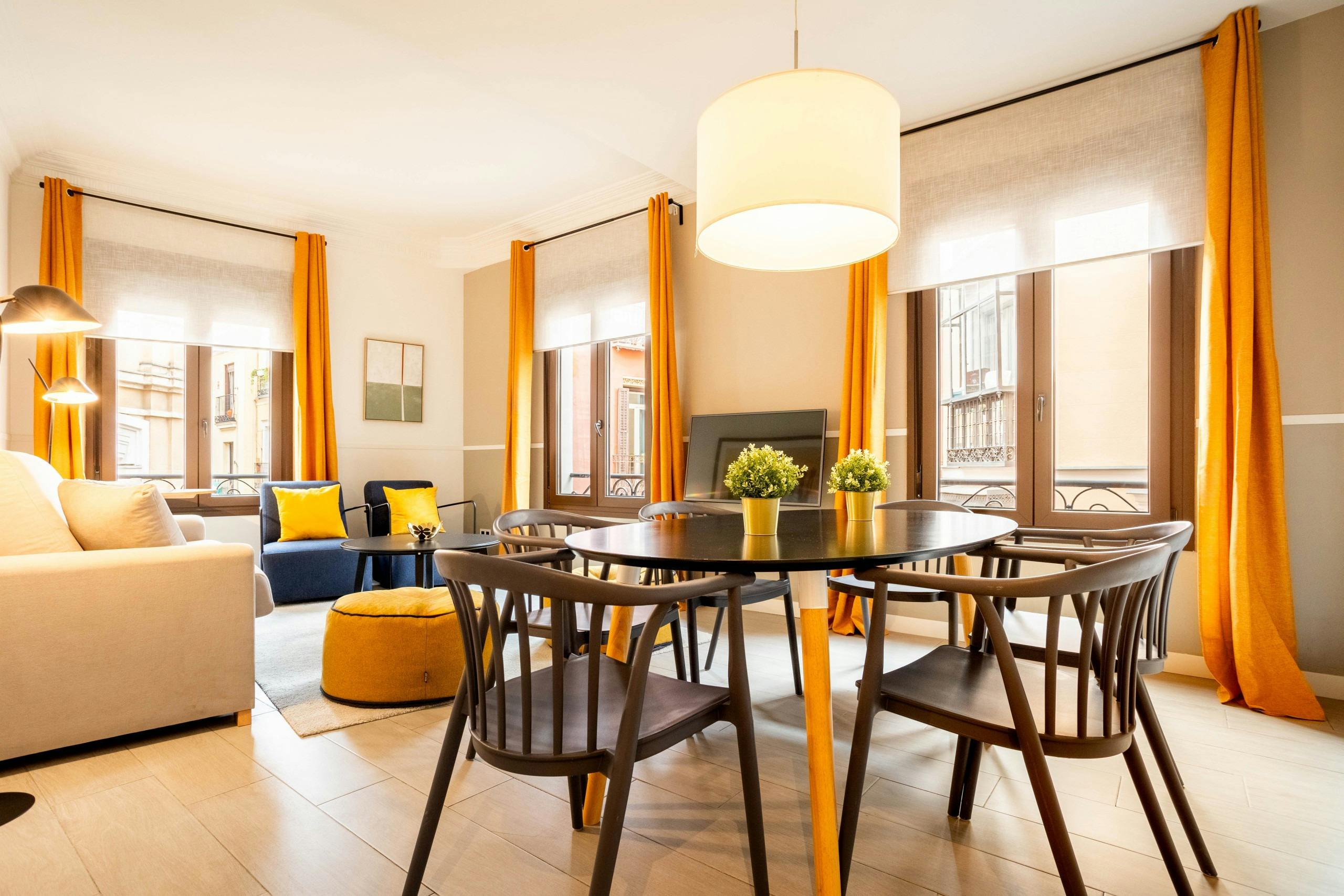 Apartment Madrid, 4 beds — photo 2