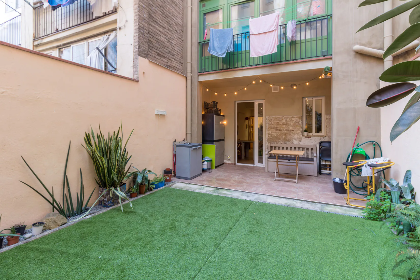1-Bedroom Apartment in Carrer de Tapioles, Barcelona (1637469) ROOM 3
