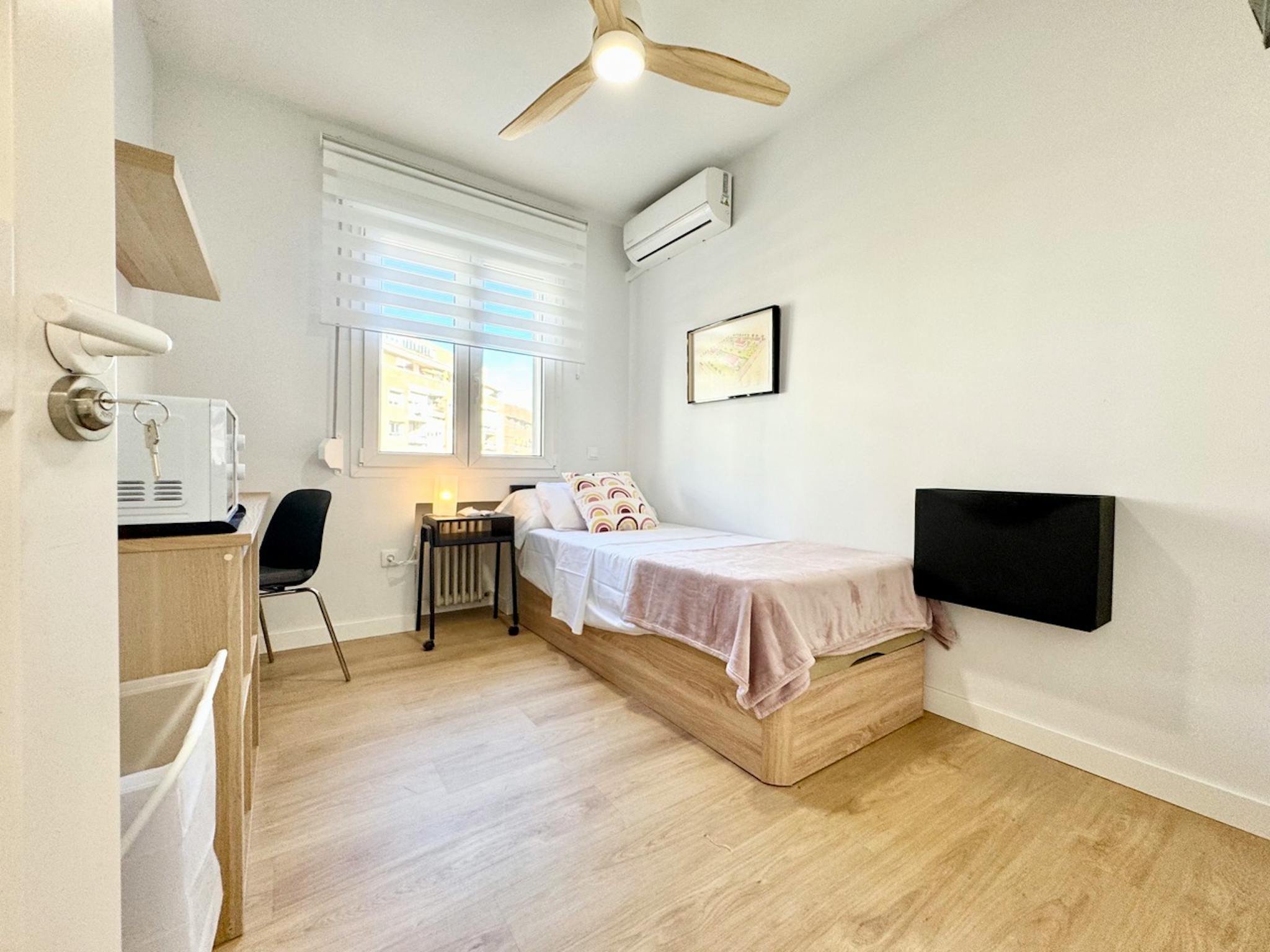 Calle del Corazón de María, Madrid preview