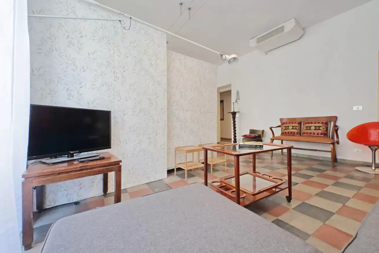 2-Bedroom Apartment in Via Cavour, Rome (1637495) ROOM 2