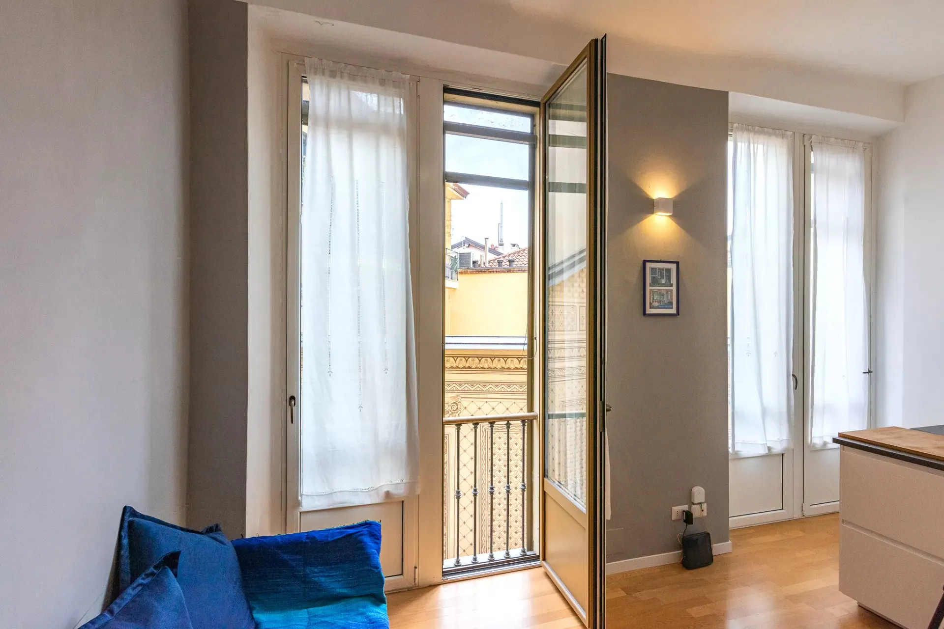 2-Bedroom Apartment in Via Cesare Correnti, Milan (1637498) ROOM 3