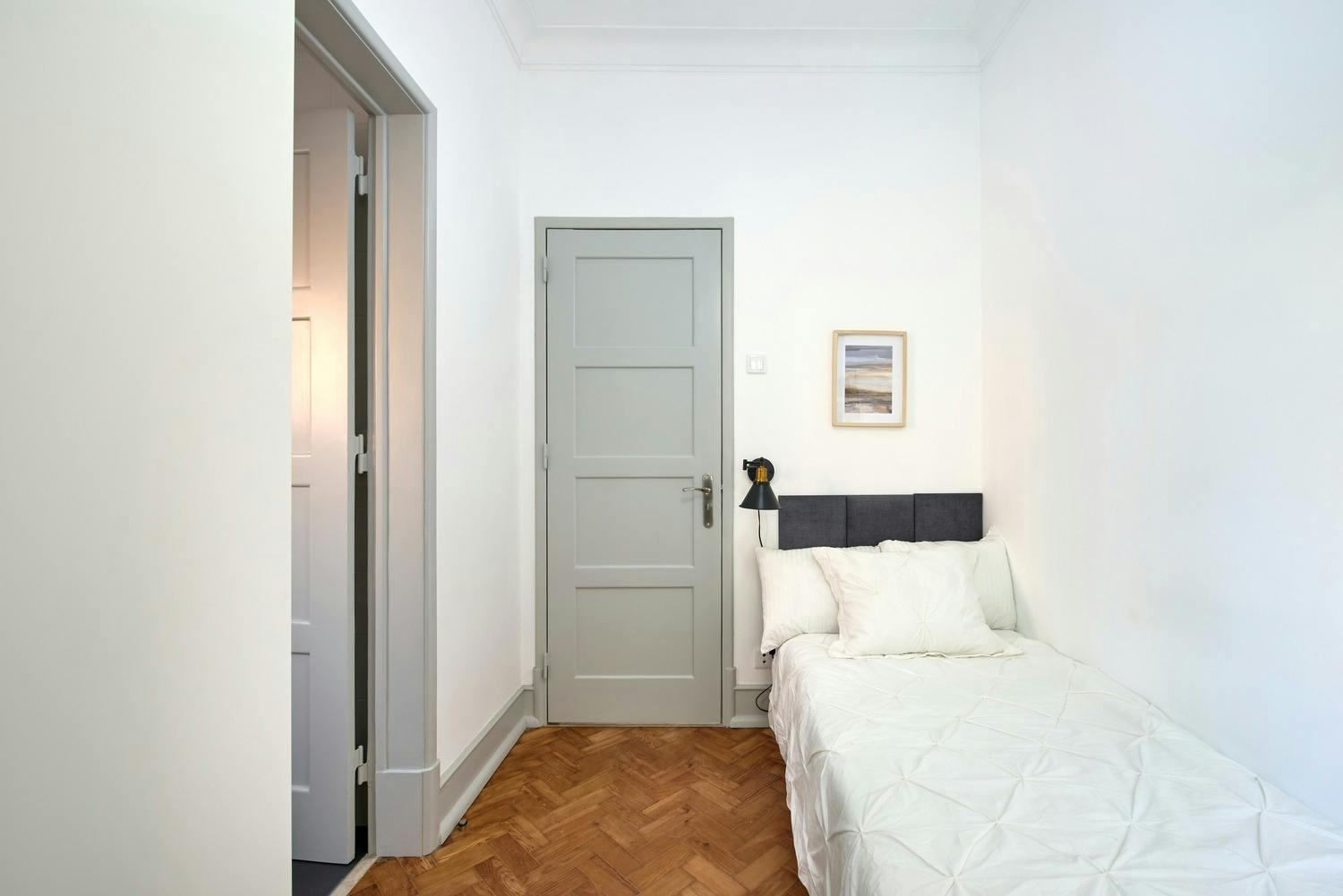 Single room Lisbon, 1 bed, 14m² — photo 5