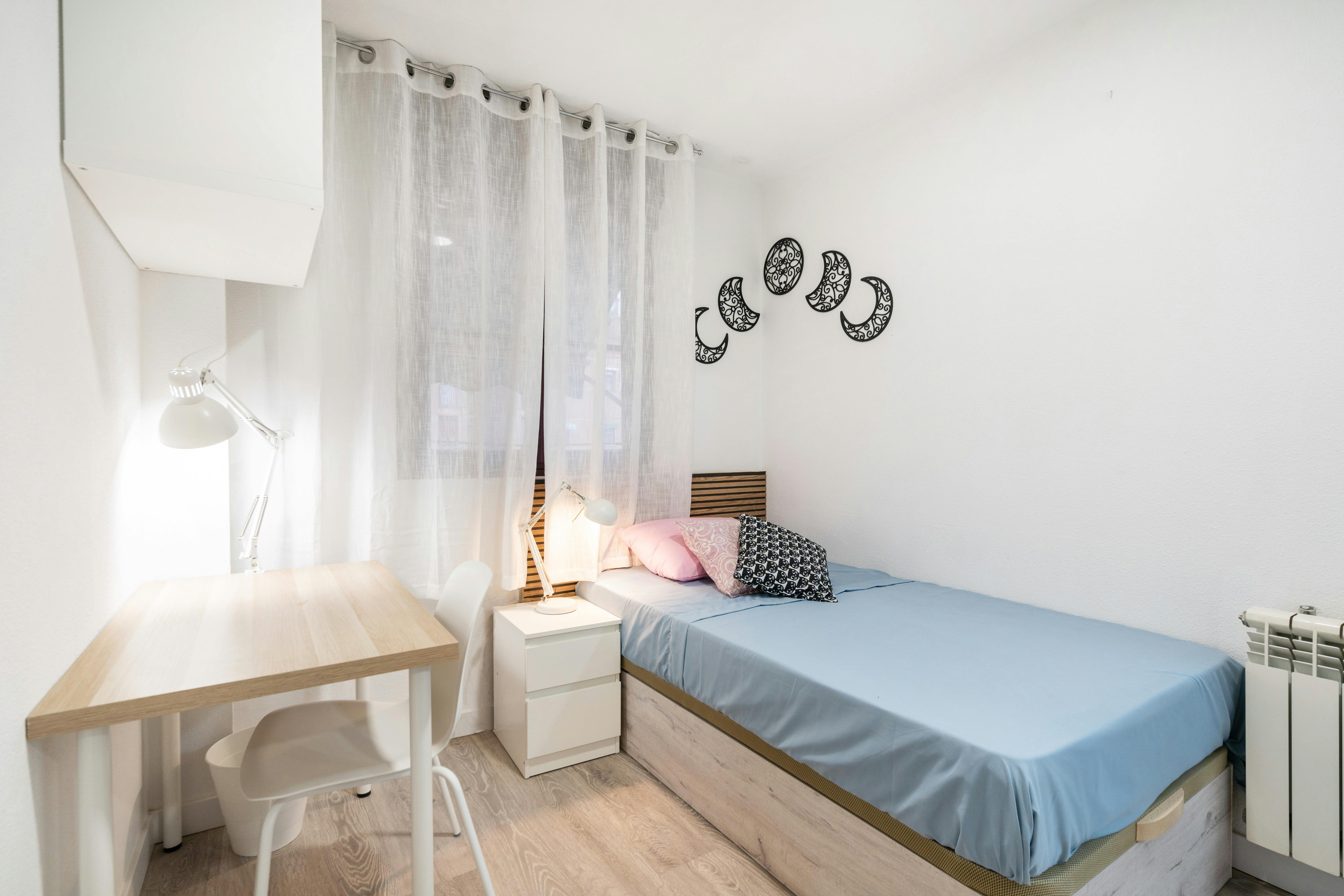 Calle Matilde Hernández, Madrid Madrid