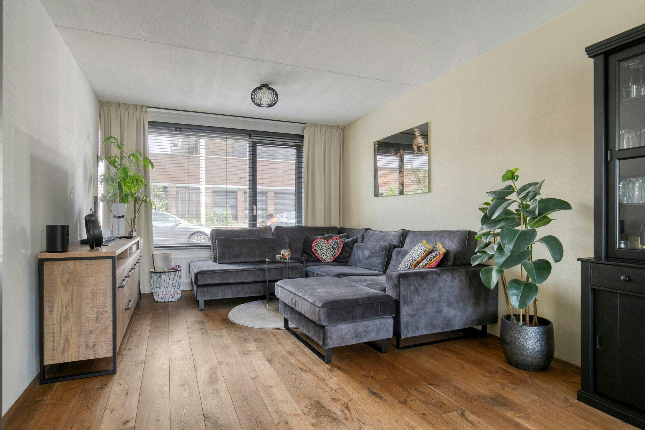 Kamer aan Molstraat, Helmond