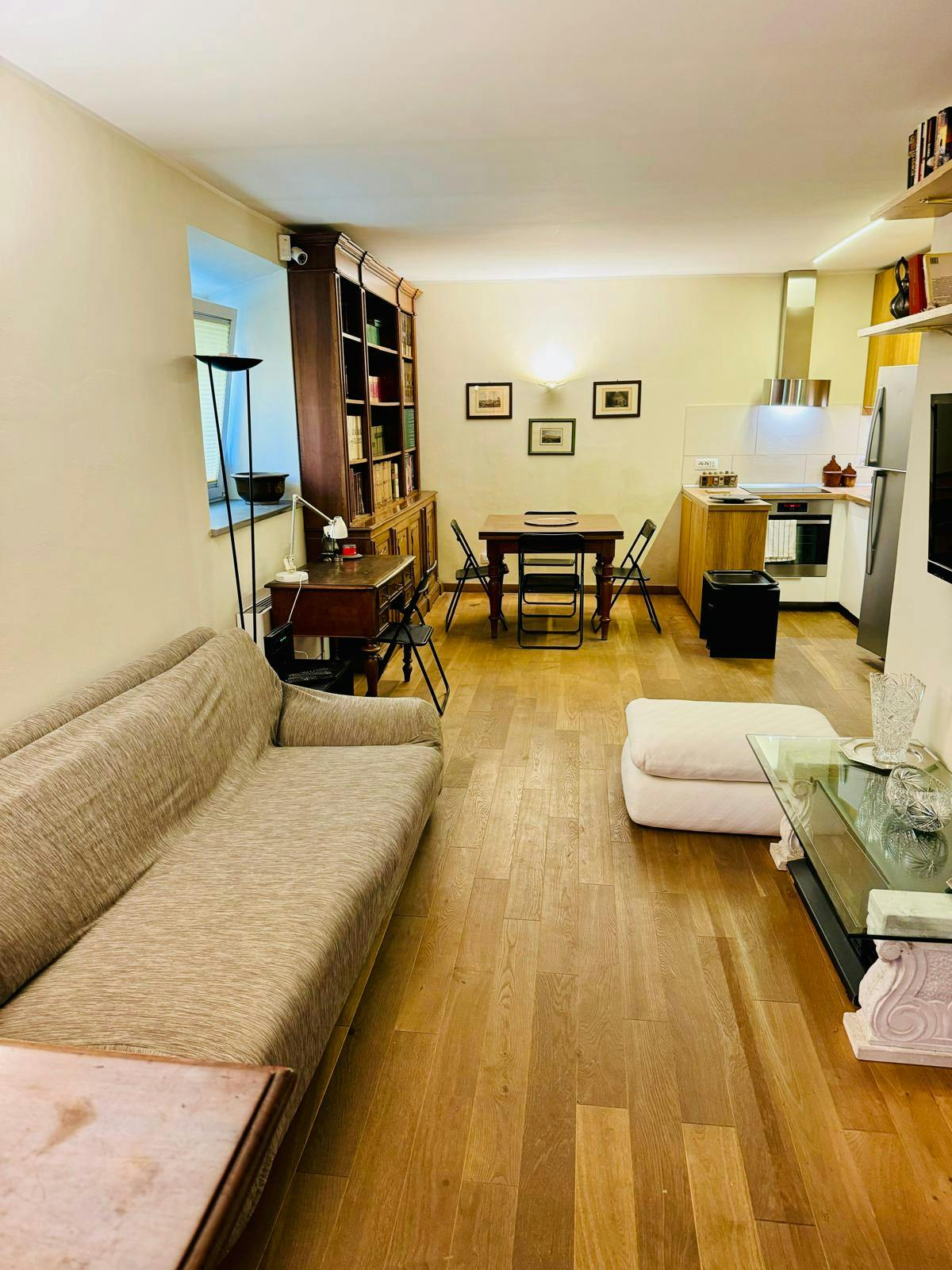 Apartment for rent for €1,550 per month in Rome, Via Bari