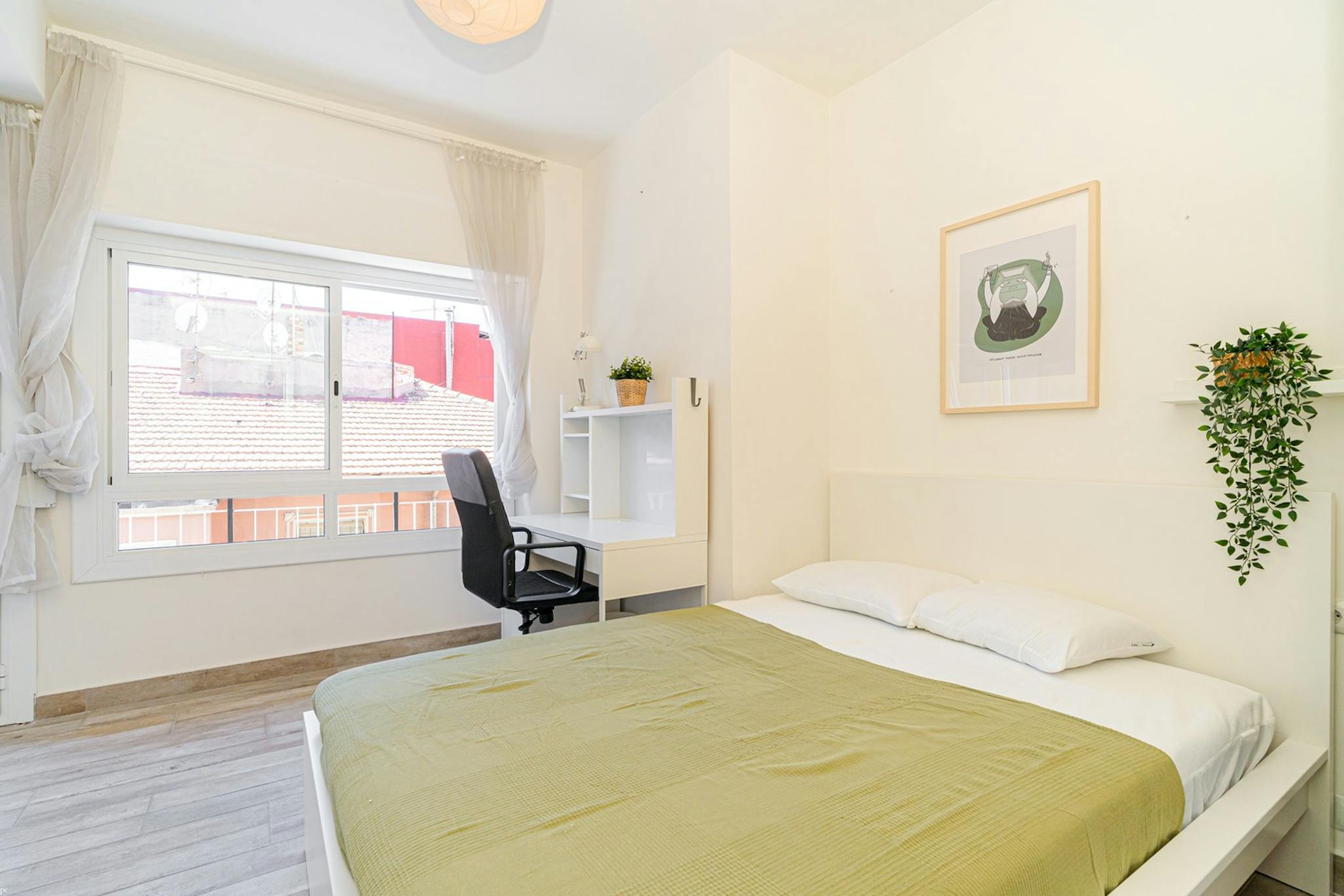 Calle de Crevillente, Alicante (Alacant) preview