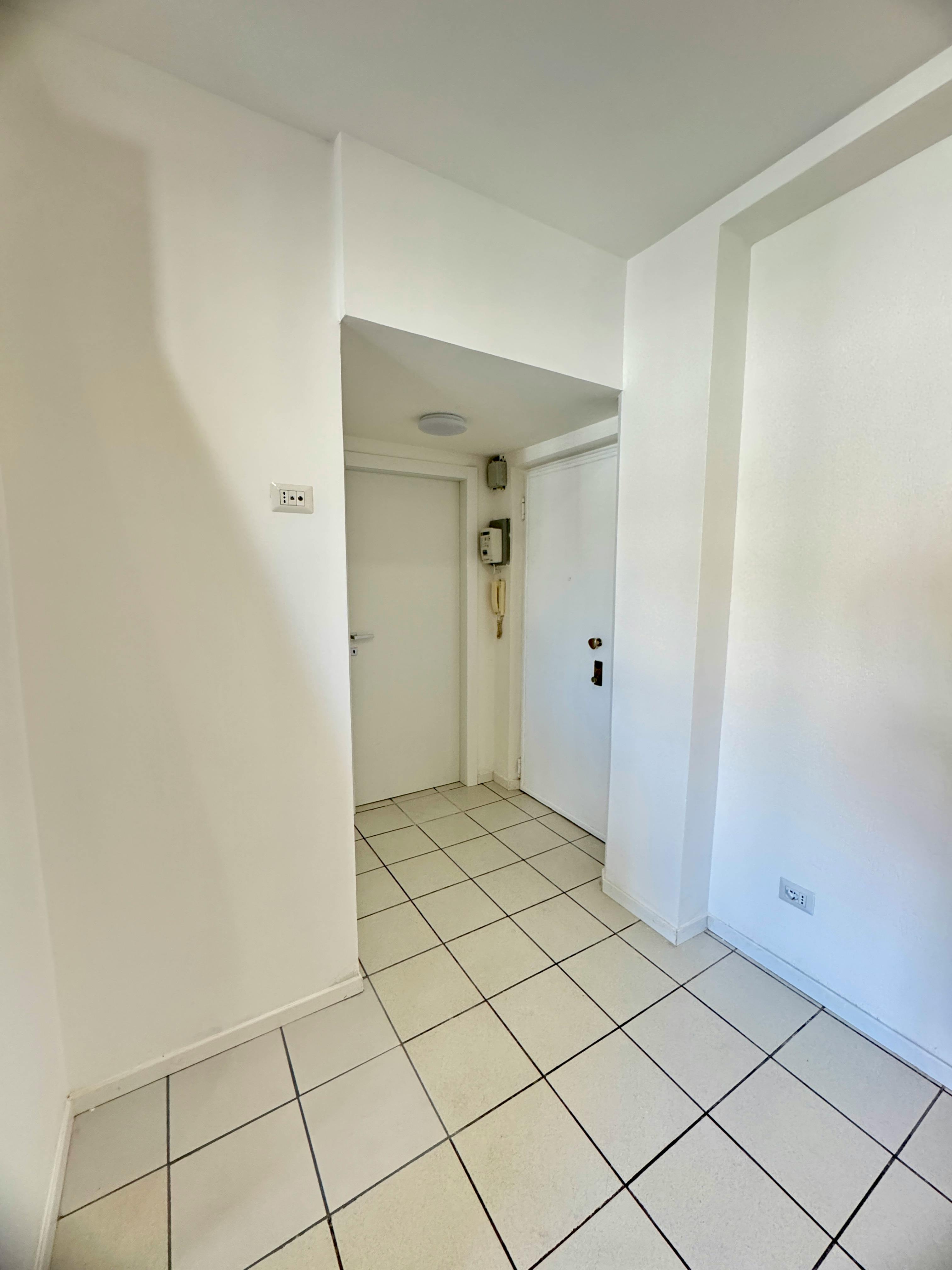 Apartment Milan, 1 bed — photo 9