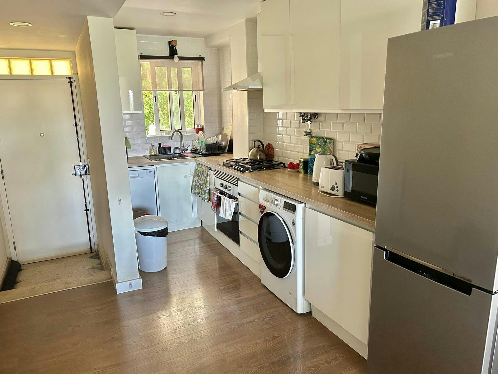 preview gallery tile