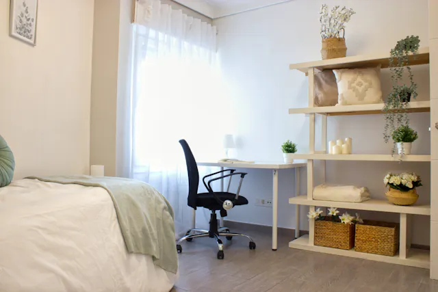 Private room in Calle de Jorge Cocci, Zaragoza (1638242) room image 2