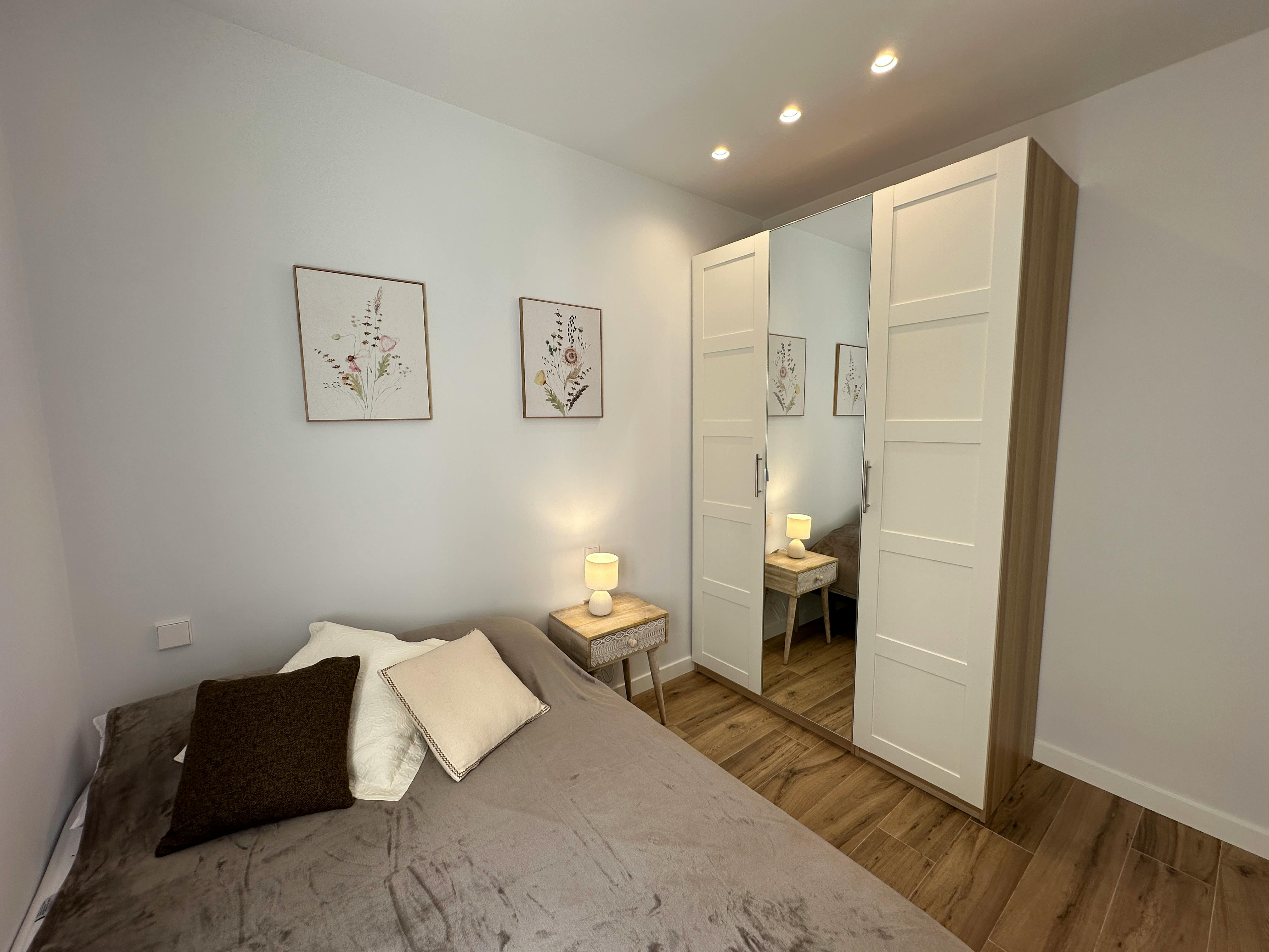 Single room Madrid, 1 bed — photo 5