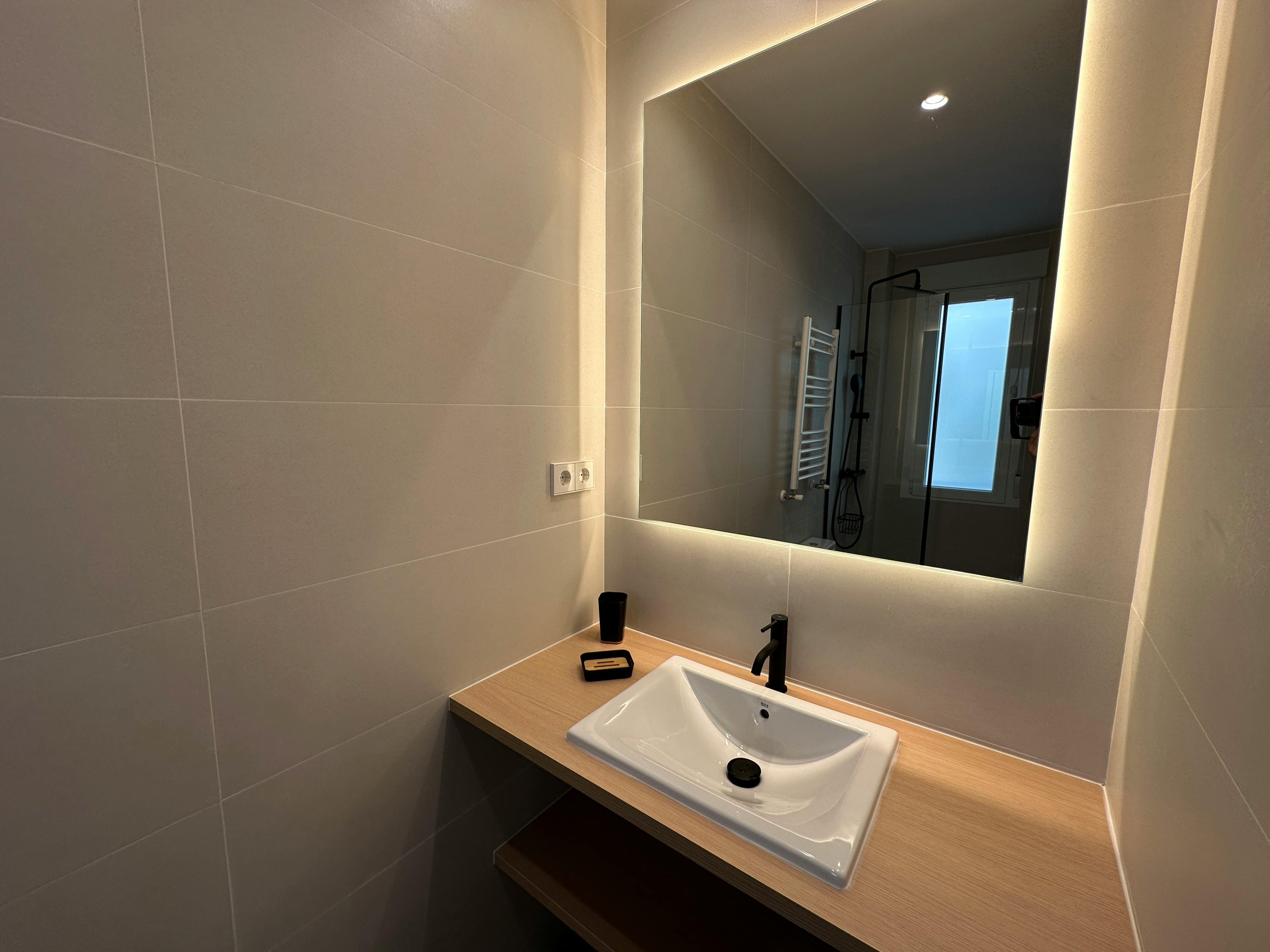 Single room Madrid, 1 bed — photo 6