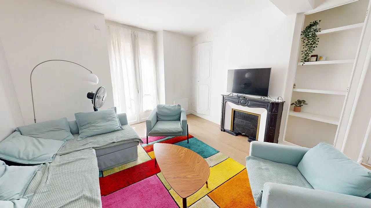 Квартира сдается в аренду за 918 € в месяц в Grenoble, Rue Jean-Jacques Rousseau