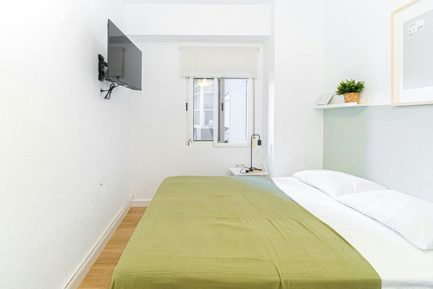 Privat rum att hyra för 345 € i månaden i Alicante (Alacant), Calle Santa Maria Mazzarelo