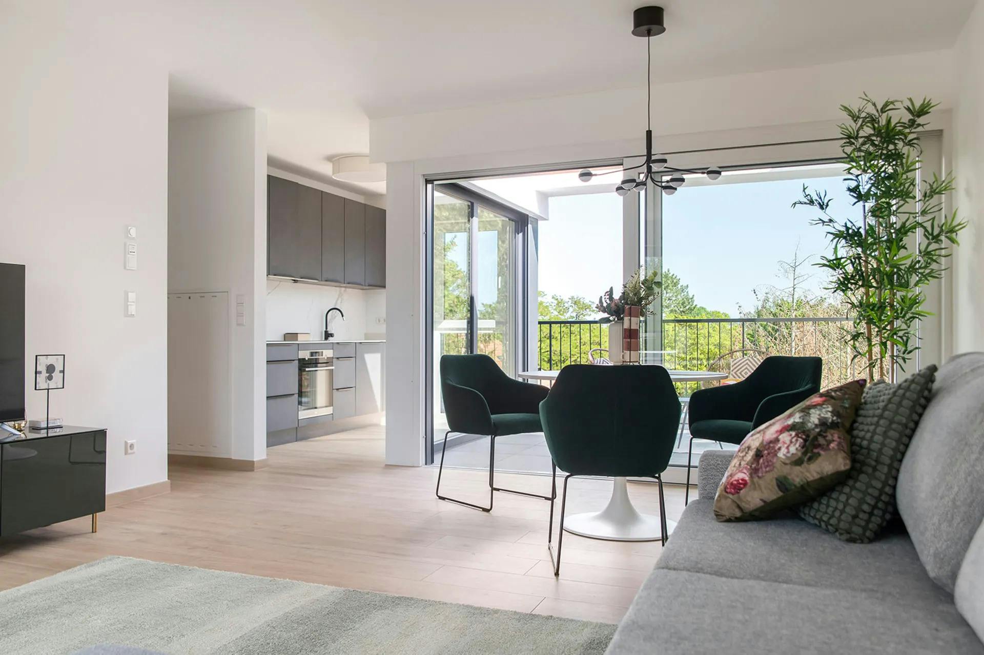 Квартира сдается в аренду за 5 800 € в месяц в Luxembourg, Rue de Kevelaer