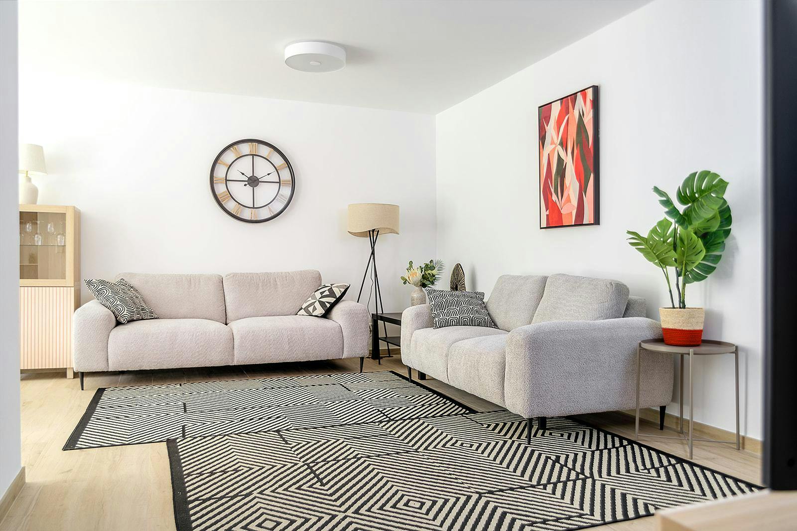 Квартира сдается в аренду за 5 800 € в месяц в Luxembourg, Rue des Muguets