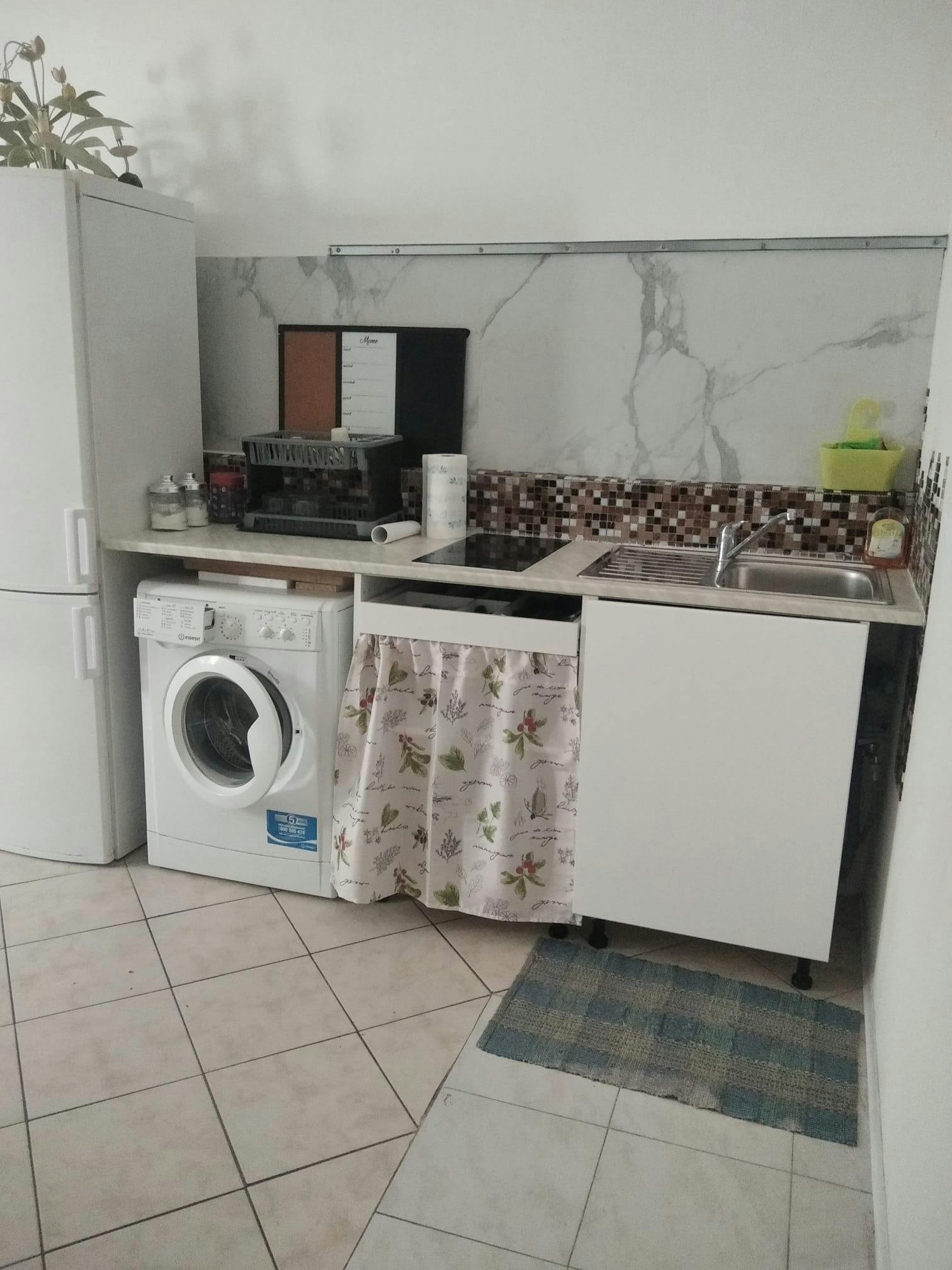 Apartment for rent for €950 per month in Milan, Via Liscate