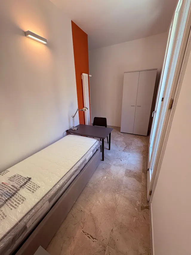 Private room in Via Ugo Bassi, Bologna (1638628) room image 1