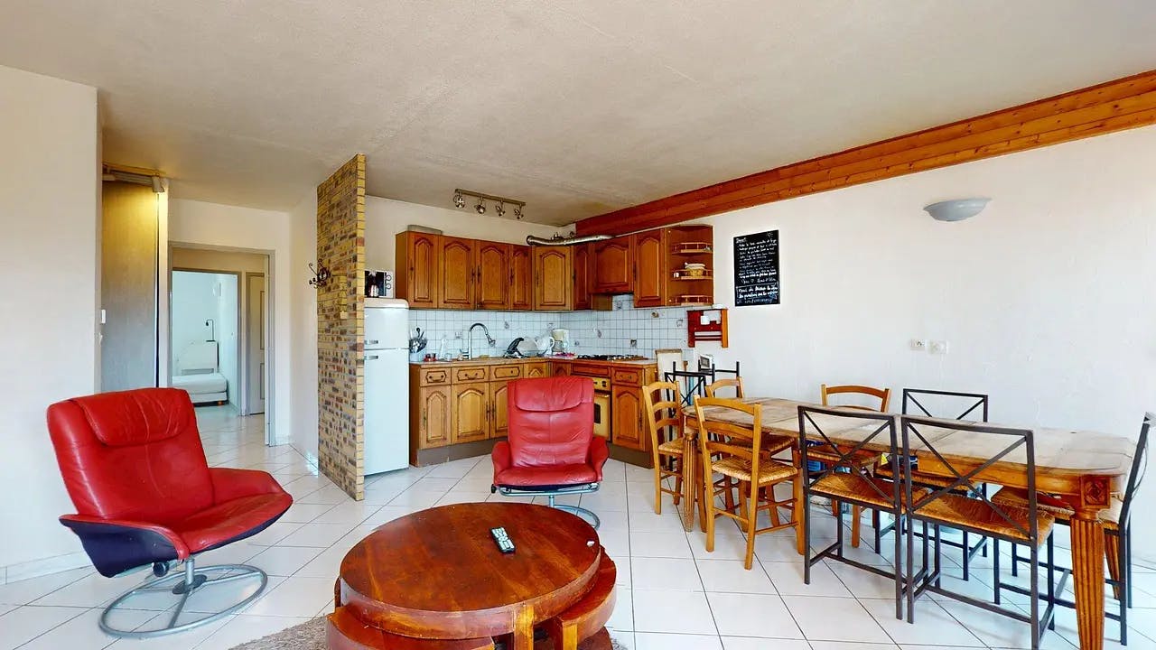 Place des Géants, Grenoble preview