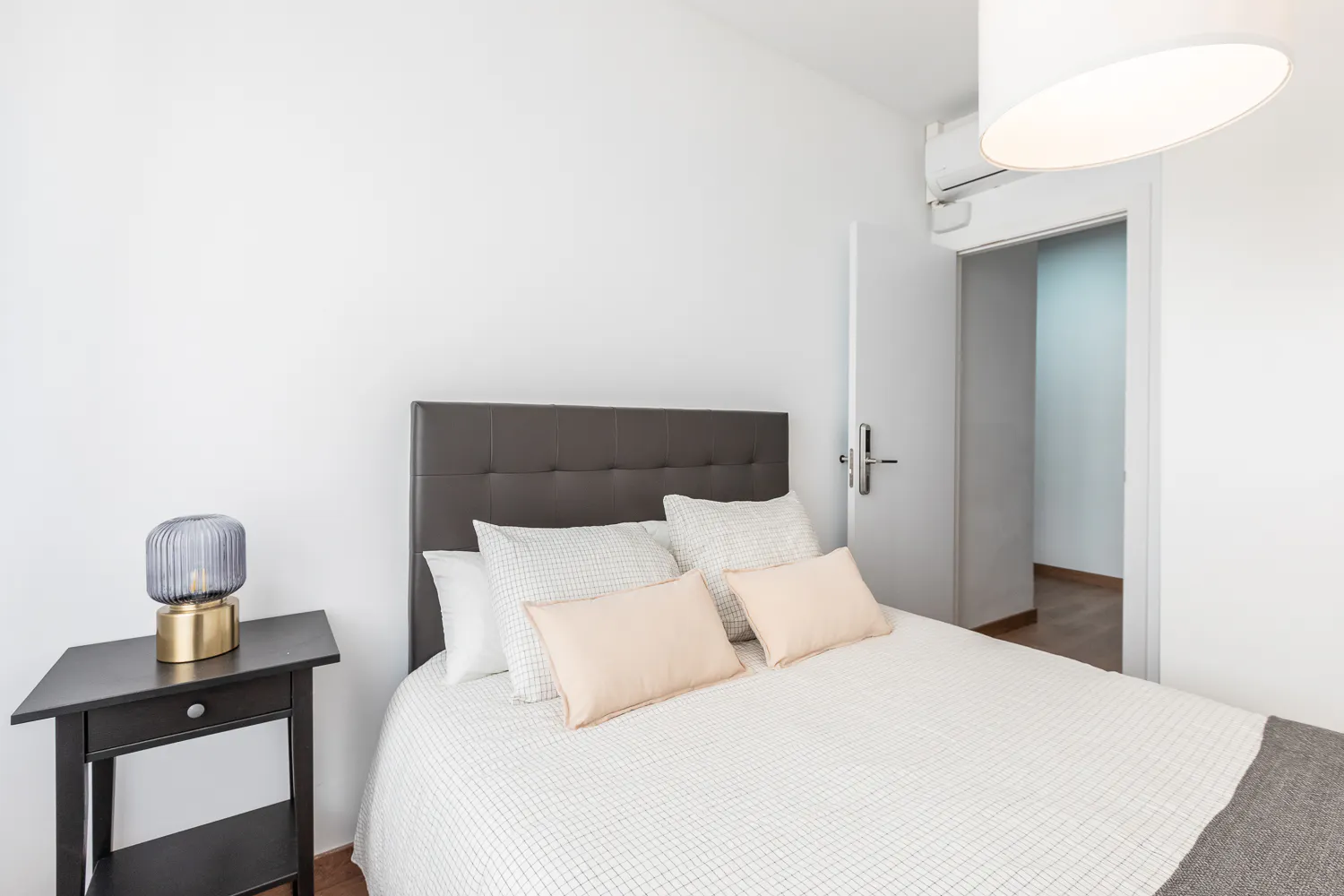 Private room in Calle Quart, Valencia (1638914) ROOM 1